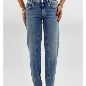 FREE PEOPLE RISK TAKER MID-RISE JEANS ★ MEDIUM WASH